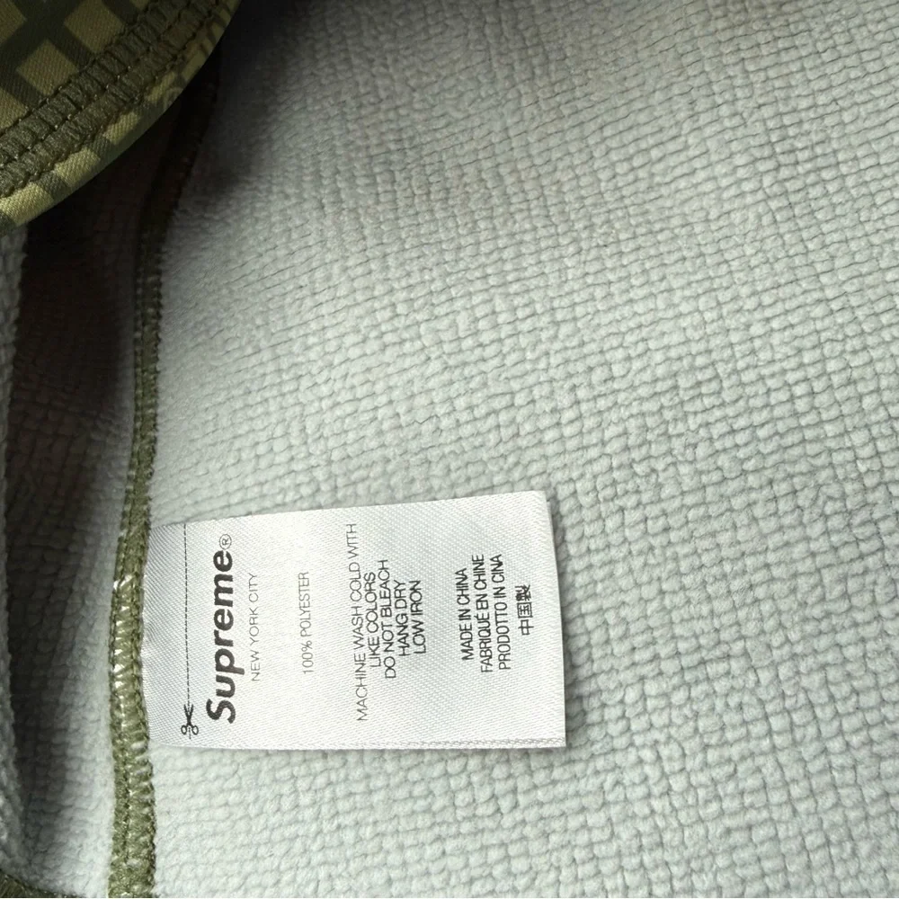 Supreme WINDSTOPPER Neck Gaiter 'Olive Grid Camo'
